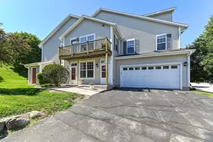 1202 Woodbury Common, Waukesha, WI 53189 - Photo 41