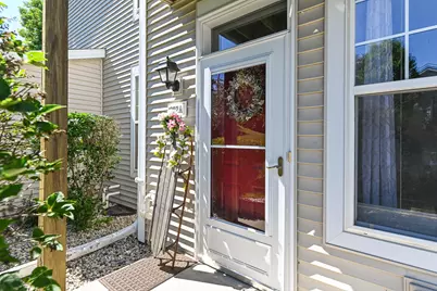 1202  Woodbury Cmn #A, Waukesha, WI 53189 - Photo 3