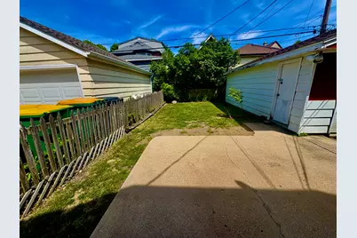 4034 N Larkin St, Shorewood, WI 53211 - Photo 35
