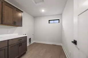 N66W21485 Sagebrush Dr, Menomonee Falls, WI 53051 - Photo 23