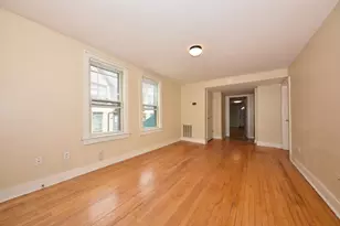 1816 N Arlington Pl, Milwaukee, WI 53202 - Photo 7