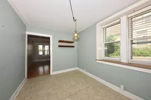 1816 N Arlington Pl, Milwaukee, WI 53202 - Photo 21