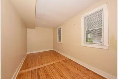 1816 N Arlington Pl, Milwaukee, WI 53202 - Photo 15