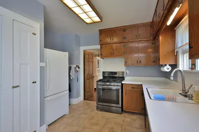 2024  Quincy Ave, Racine, WI 53403 - Photo 11