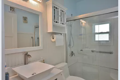 2024  Quincy Ave, Racine, WI 53403 - Photo 9