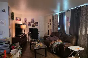 1305 S 15th St, Manitowoc, WI 54220 - Photo 3