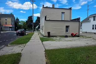 1305 S 15th St, Manitowoc, WI 54220 - Photo 27