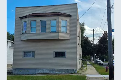 1305 S 15th St #1305, Manitowoc, WI 54220 - Photo 1