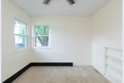 642  Vine St, Fond du Lac, WI 54935 - Photo 15