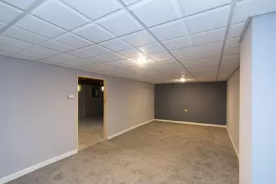 642  Vine St, Fond du Lac, WI 54935 - Photo 25