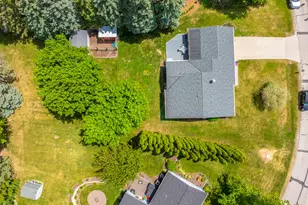 W4426 River Bend Dr, Lima, WI 53031 - Photo 5