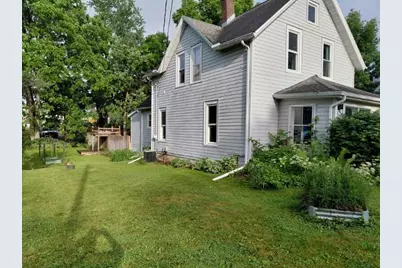 209 N Dunlap St, Viroqua, WI 54665 - Photo 3