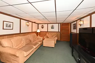 12660 W Crawford Dr, New Berlin, WI 53151 - Photo 35