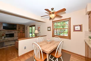 12660 W Crawford Dr, New Berlin, WI 53151 - Photo 13