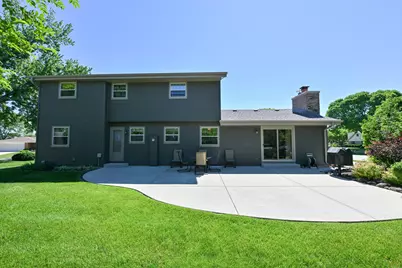12660 W Crawford Dr, New Berlin, WI 53151 - Photo 45