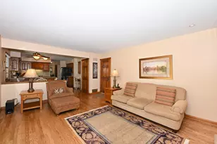 12660 W Crawford Dr, New Berlin, WI 53151 - Photo 15
