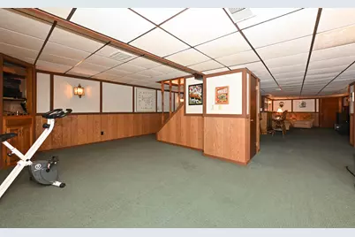 12660 W Crawford Dr, New Berlin, WI 53151 - Photo 31