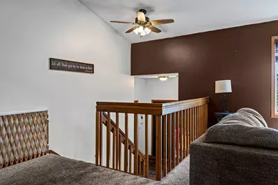 213  Kenneda St, Holmen, WI 54636 - Photo 5