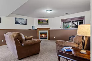 213 Kenneda St, Holmen, WI 54636 - Photo 23