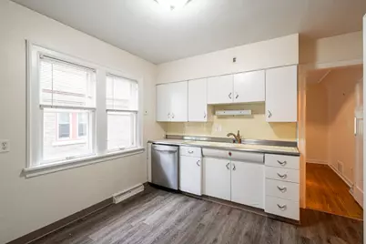 4112 N Woodburn St #4114, Shorewood, WI 53211 - Photo 9