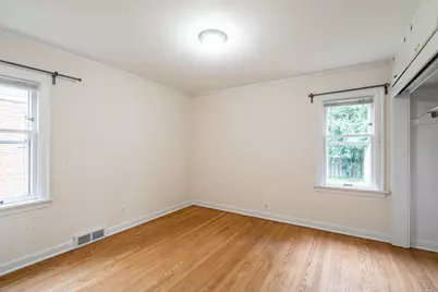 4112 N Woodburn St #4114, Shorewood, WI 53211 - Photo 11