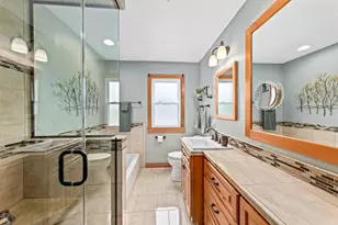 4315 N Alpine Ave, Shorewood, WI 53211 - Photo 5