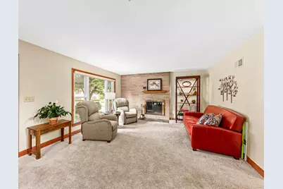4315 N Alpine Ave, Shorewood, WI 53211 - Photo 7