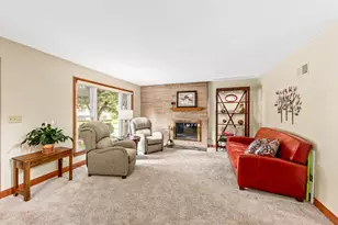 4315 N Alpine Ave, Shorewood, WI 53211 - Photo 7