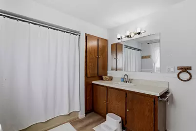 4118  Michigan Ave, Manitowoc, WI 54220 - Photo 17