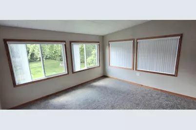 131 E Burnett St, Beaver Dam, WI 53916 - Photo 17