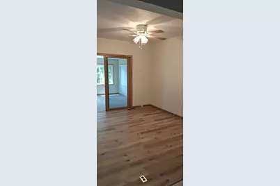 131 E Burnett St, Beaver Dam, WI 53916 - Photo 13