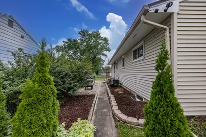 N84W16651  Ann Ave, Menomonee Falls, WI 53051 - Photo 3