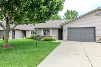 513  Woodland Dr, Jefferson, WI 53549 - Photo 1