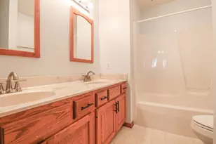 513 Woodland Dr, Jefferson, WI 53549 - Photo 23