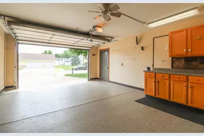 513  Woodland Dr, Jefferson, WI 53549 - Photo 47