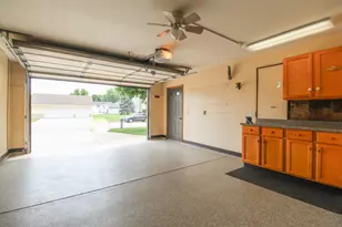 513 Woodland Dr, Jefferson, WI 53549 - Photo 47