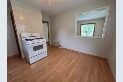 3265 S Burrell St, Milwaukee, WI 53207 - Photo 31