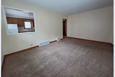 3265 S Burrell St, Milwaukee, WI 53207 - Photo 29