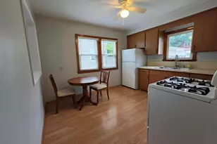 3265 S Burrell St, Milwaukee, WI 53207 - Photo 9