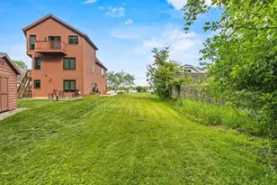 7110 N Tichigan Rd, Racine, WI 53185 - Photo 9