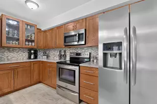 S94W23105 Meadow View Ln, Vernon, WI 53103 - Photo 11