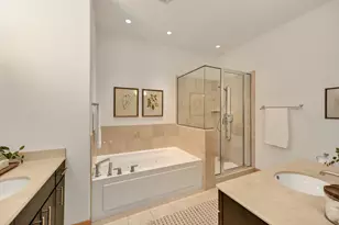 1111 N Marshall St, Milwaukee, WI 53202 - Photo 25