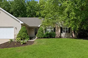 3130 Rockport Park Dr, Janesville, WI 53548 - Photo 3