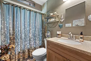 8219 26th Ave, Kenosha, WI 53143 - Photo 11