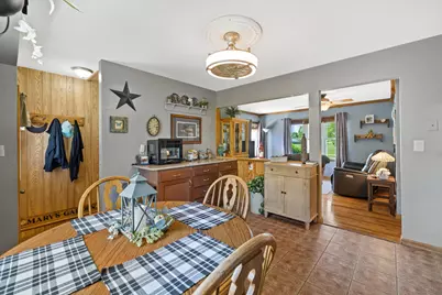 8219  26th Ave, Kenosha, WI 53143 - Photo 5