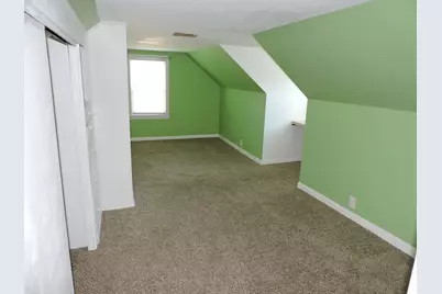 127 N Pleasant Ave, Jefferson, WI 53549 - Photo 21