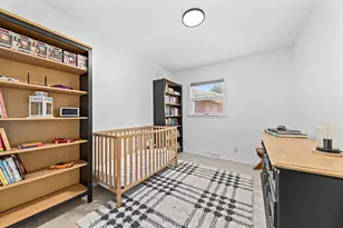 8621 W Grantosa Dr, Milwaukee, WI 53225 - Photo 19