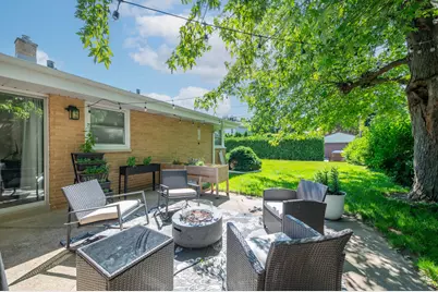 8621 W Grantosa Dr, Milwaukee, WI 53225 - Photo 25