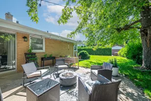 8621 W Grantosa Dr, Milwaukee, WI 53225 - Photo 25