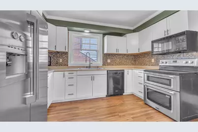 1919  N 4th St, Sheboygan, WI 53081 - Photo 7